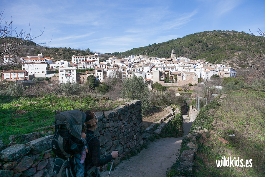 Excursión con niños en la Comunidad Valenciana: castillo de Ain