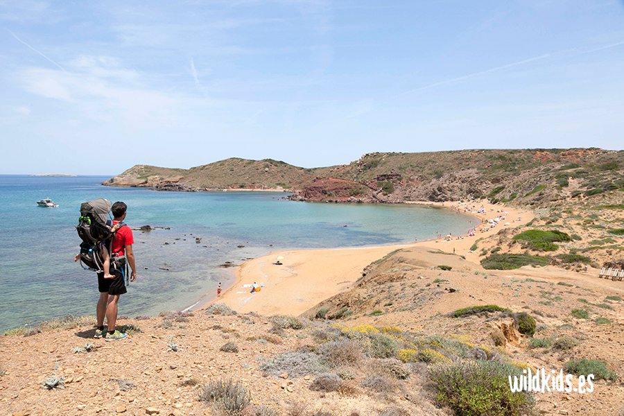 Excursión con niños Menorca. De playa cavalleria a cala mica
