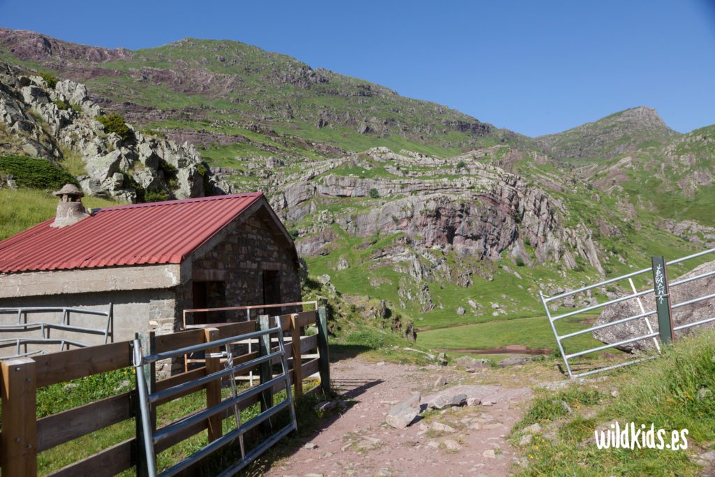 Rutas con niños en el Pirineo aragonés: valle de Aguas Tuertas