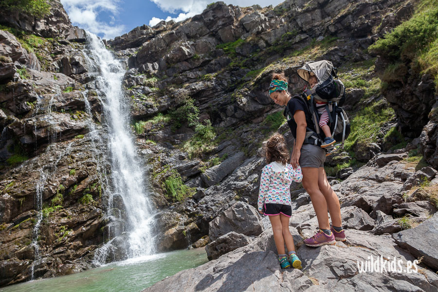 Pirineo aragonés con niños rutas y excursiones